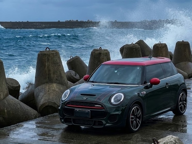 台中租車 Mini Cooper JCW 英倫綠 小鋼砲 - 強運租車